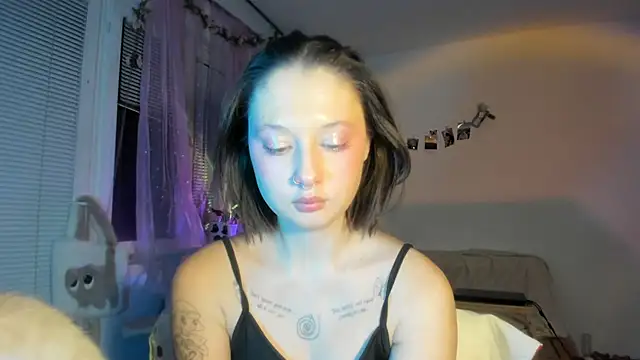 Snapshot of Jenny_darling_love chatting on 10, 2, 2026 Jenny darling love online show from 10, 2, 2026