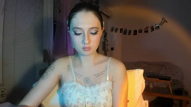 Snapshot of Jenny_darling_love chatting on 5, 1, 2026 Jenny darling love online show from 5, 1, 2026