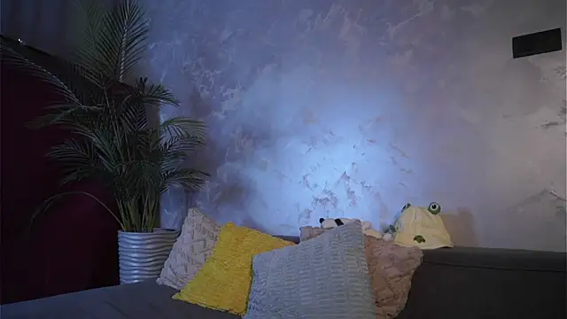 EdlinHargus online show from 10, 4, 2026