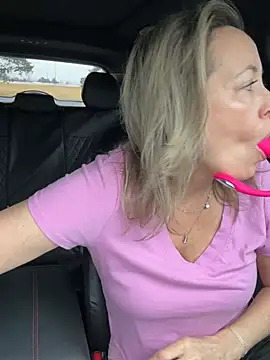 Cherry-red-xo online show from 19, 2, 2026