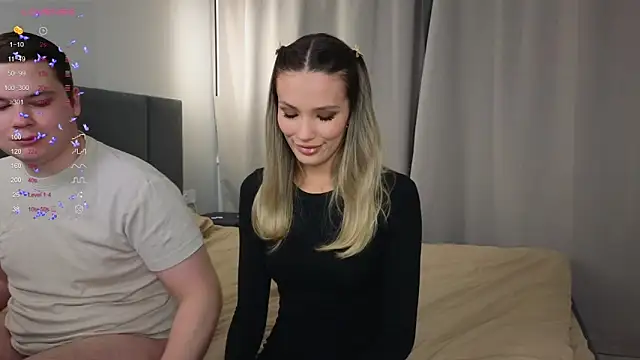 W    online show from 4, 12, 2025