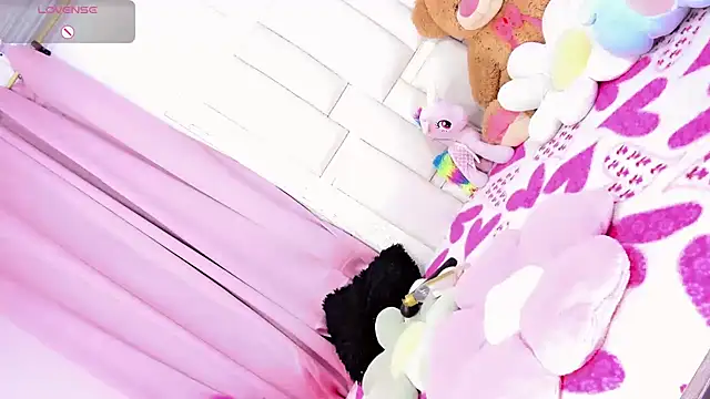 Catt Alexxa online show from 7, 3, 2026