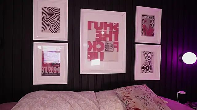 Snapshot of Sophia_wilsonn_ chatting on 26, 2, 2026 Sophia wilsonn online show from 26, 2, 2026