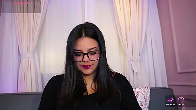 Snapshot of Sophia_wilsonn_ chatting on 14, 9, 2025 Sophia wilsonn online show from 14, 9, 2025