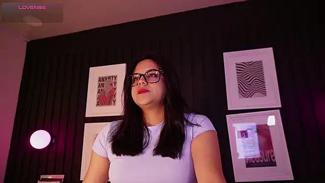 Sophia wilsonn  online show from 26, 3, 2026