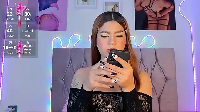 Ashley piinkk  online show from 12, 10, 2025