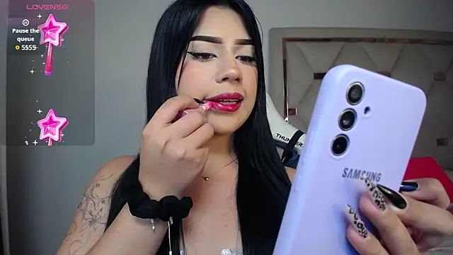 Ashley piinkk  online show from 4, 6, 2026