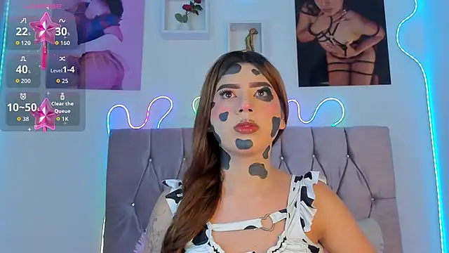 Ashley piinkk  online show from 19, 10, 2025