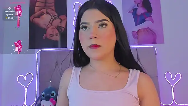Ashley piinkk  online show from 18, 5, 2026