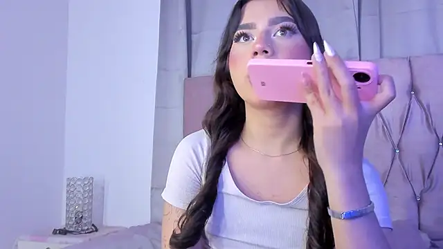 Ashley piinkk  online show from 21, 3, 2025