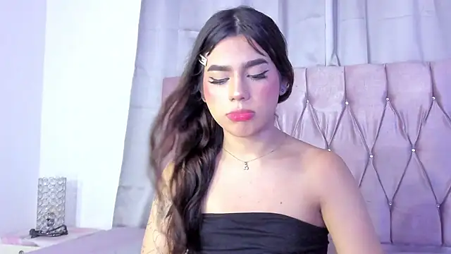 Ashley piinkk  online show from 27, 2, 2025