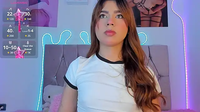 Ashley piinkk  online show from 3, 11, 2025