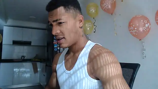 Jhonyblack 1 online show from 24, 5, 2026