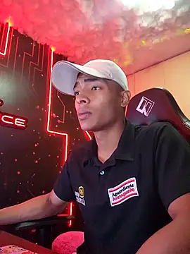 Jhonyblack 1 online show from 18, 12, 2025