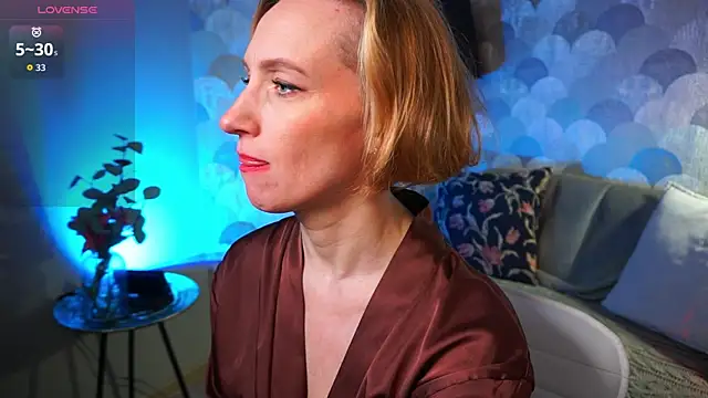 UmaTruewoman online show from 25, 10, 2025