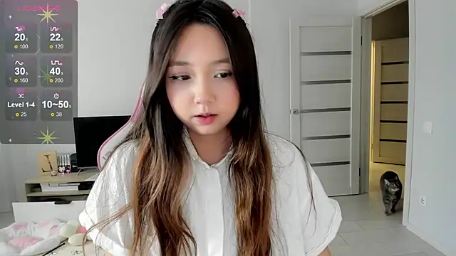 Fluffy Rose online show from 7, 5, 2026