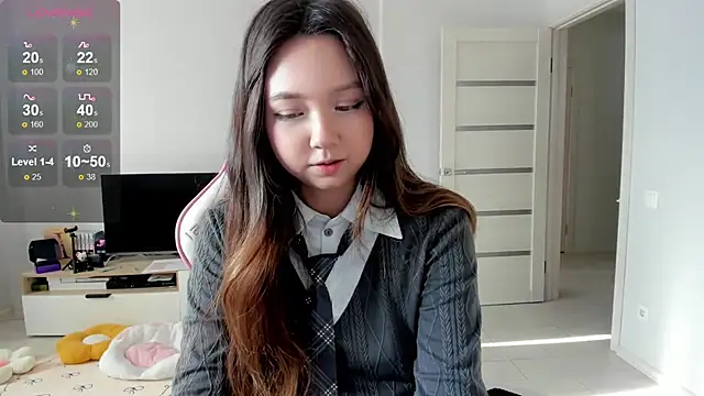 Fluffy Rose online show from 30, 5, 2026