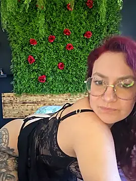 ladoucedu34 online show from 15, 4, 2026