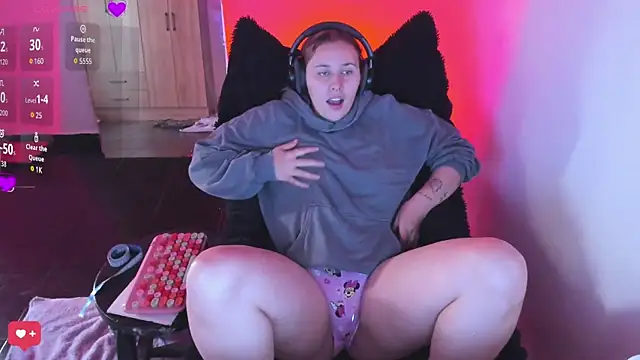 bonnie moon  online show from 28, 2, 2026