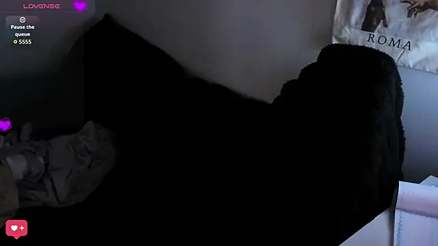 bonnie moon  online show from 31, 5, 2026