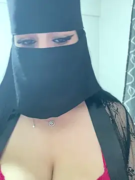 Snapshot of mari_layali chatting on 11, 6, 2026 mari layali online show from 11, 6, 2026