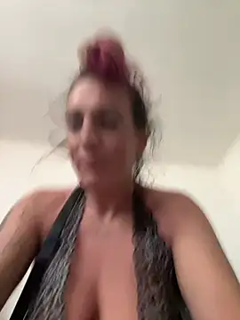 Haleytightlips1986 online show from 21, 3, 2026