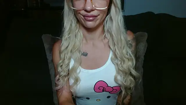JuicyJanexo online show from 2, 6, 2026