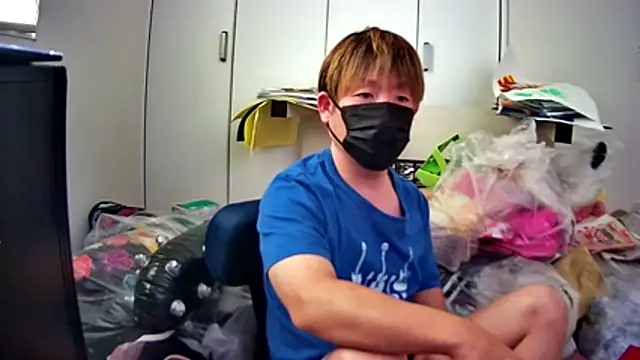 Osikokusama online show from 15, 10, 2025