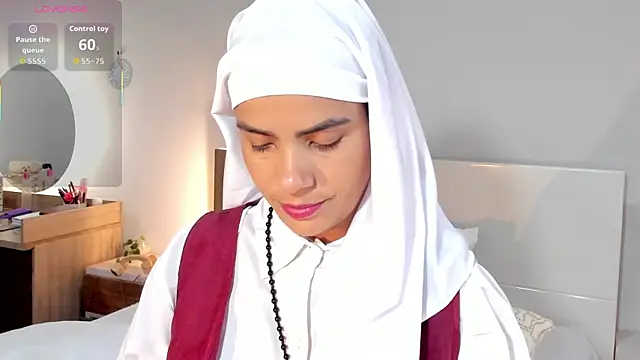 ClaraMariaMon online show from 31, 3, 2026