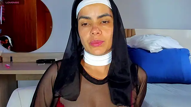 Snapshot of ClaraMariaMon chatting on 7, 3, 2025 ClaraMariaMon online show from 7, 3, 2025