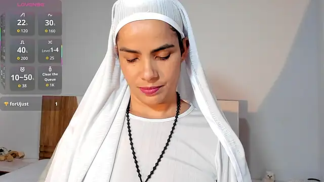 ClaraMariaMon online show from 27, 3, 2026