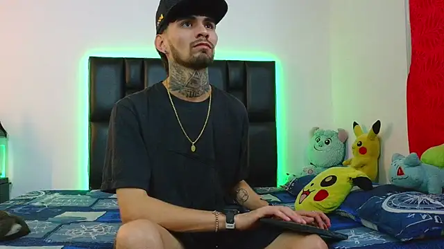Snapshot of Brutal_Sex_Fucking chatting on 5, 6, 2026 Brutal Sex Fucking online show from 5, 6, 2026