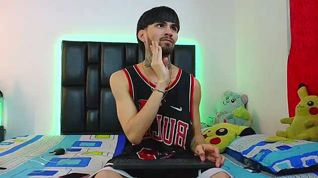 Snapshot of Brutal_Sex_Fucking chatting on 11, 6, 2026 Brutal Sex Fucking online show from 11, 6, 2026