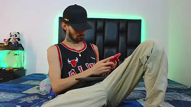 Brutal Sex Fucking online show from 28, 5, 2026