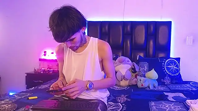 Brutal Sex Fucking online show from 26, 11, 2025