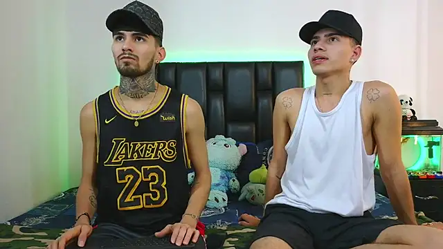 Brutal Sex Fucking online show from 19, 4, 2026