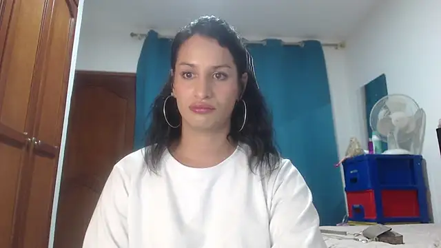 jennifer ts online show from 12, 3, 2025