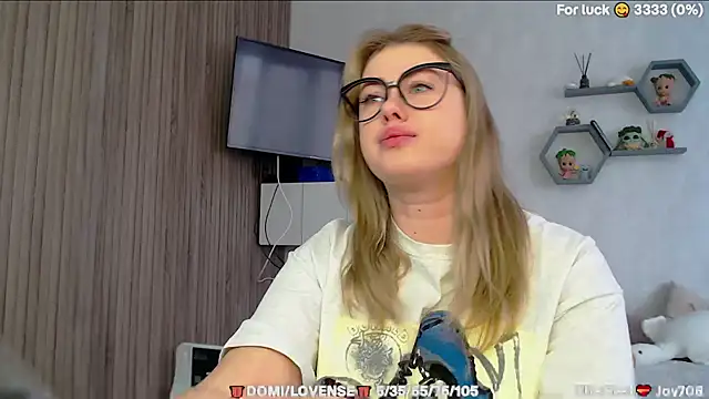 SuchCute online show from 10, 3, 2026