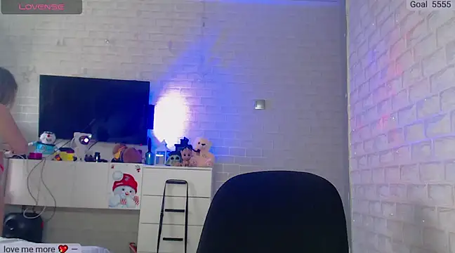 SuchCute online show from 23, 3, 2025