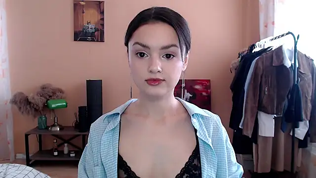 CuteRuby99 online show from 4, 2, 2026