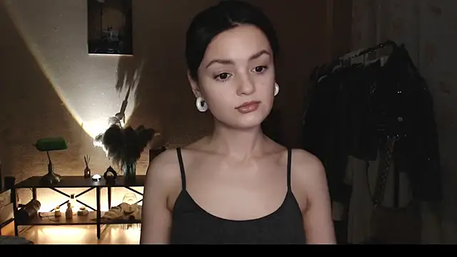 CuteRuby99 online show from 4, 12, 2025