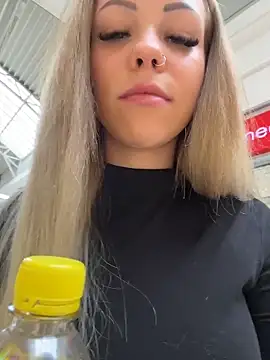 Highschoolpussy online show from 17, 11, 2025