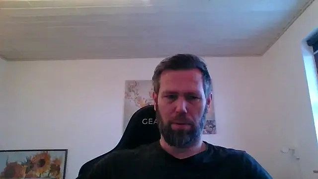 Snapshot of Gotta1 chatting on 12, 1, 2026 Gotta1 online show from 12, 1, 2026