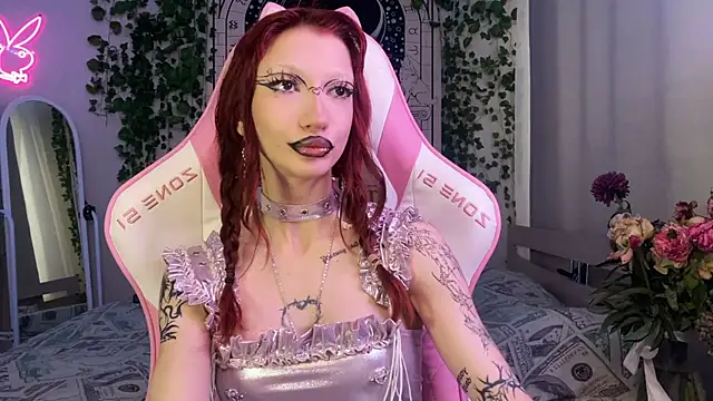 Snapshot of Marcellean chatting on 19, 9, 2025 Marcellean online show from 19, 9, 2025