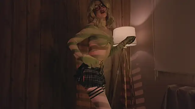 MariMaddison online show from 7, 11, 2025