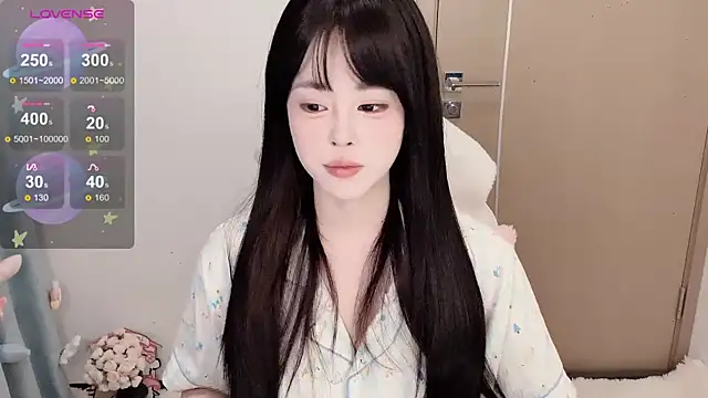 Mini-X online show from 18, 11, 2025