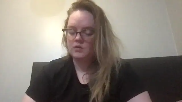 honeyyy24 online show from 14, 12, 2025