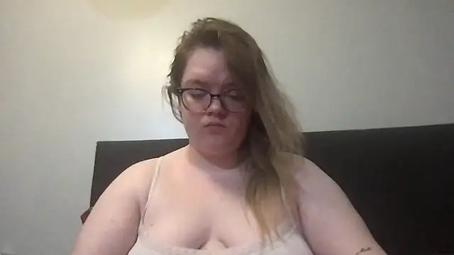 honeyyy24 online show from 15, 11, 2025