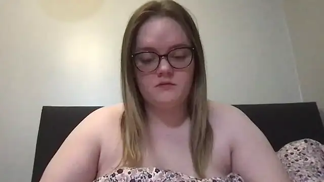 honeyyy24 online show from 7, 1, 2026