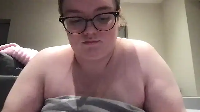 honeyyy24 online show from 11, 5, 2026